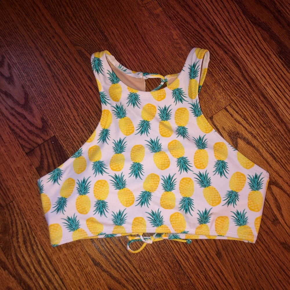 NWOT pineapple bikini top